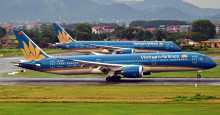 Vietnam Airlines giảm sốc lương lãnh đạo, 40% máy bay phải 'đắp chiếu'