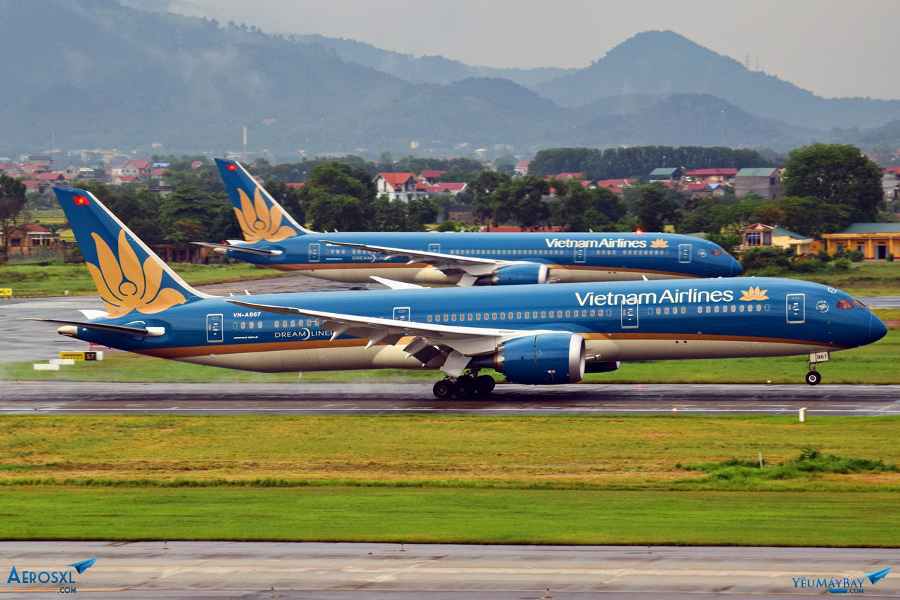 Vietnam Airlines giảm sốc lương lãnh đạo, 40% máy bay phải 'đắp chiếu' - Ảnh 2. Vietnam Airlines giảm sốc lương lãnh đạo, 40% máy bay phải 'đắp chiếu' - Ảnh 2.