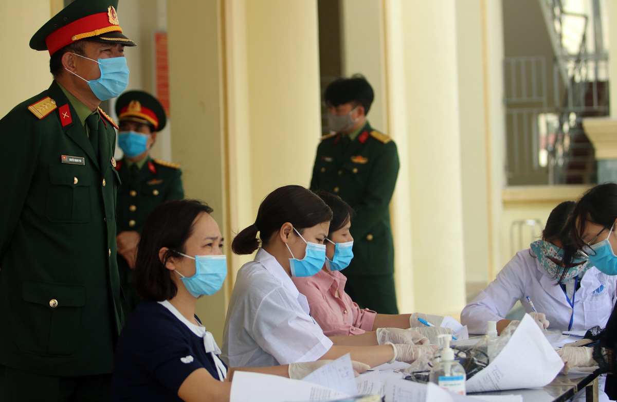 Khu cách li hơn 700 người ở Hà Nội - Ảnh 4. Khu cách li hơn 700 người ở Hà Nội - Ảnh 4.