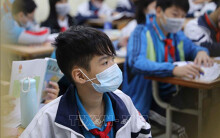 Học sinh Hà Nội nghỉ một tuần vì dịch virus Corona: Khốn khổ tìm cách trông con
