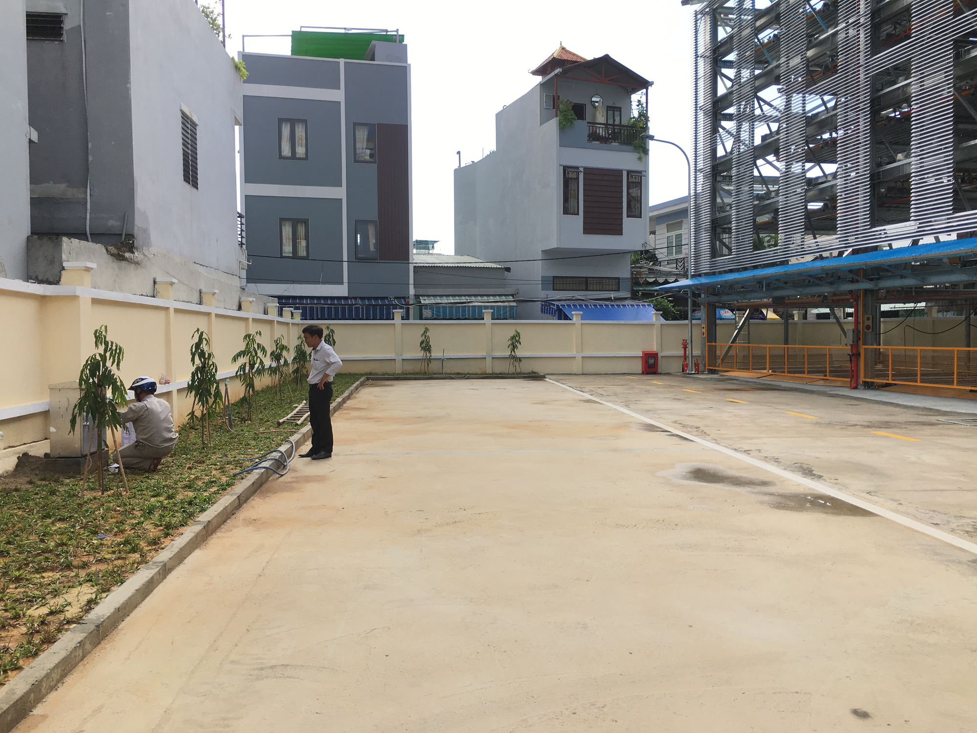 Cận cảnh các khu 'đất vàng' Đà Nẵng kêu gọi 2.500 tỉ làm bãi đỗ xe - Ảnh 2. Cận cảnh các khu 'đất vàng' Đà Nẵng kêu gọi 2.500 tỉ làm bãi đỗ xe - Ảnh 2.