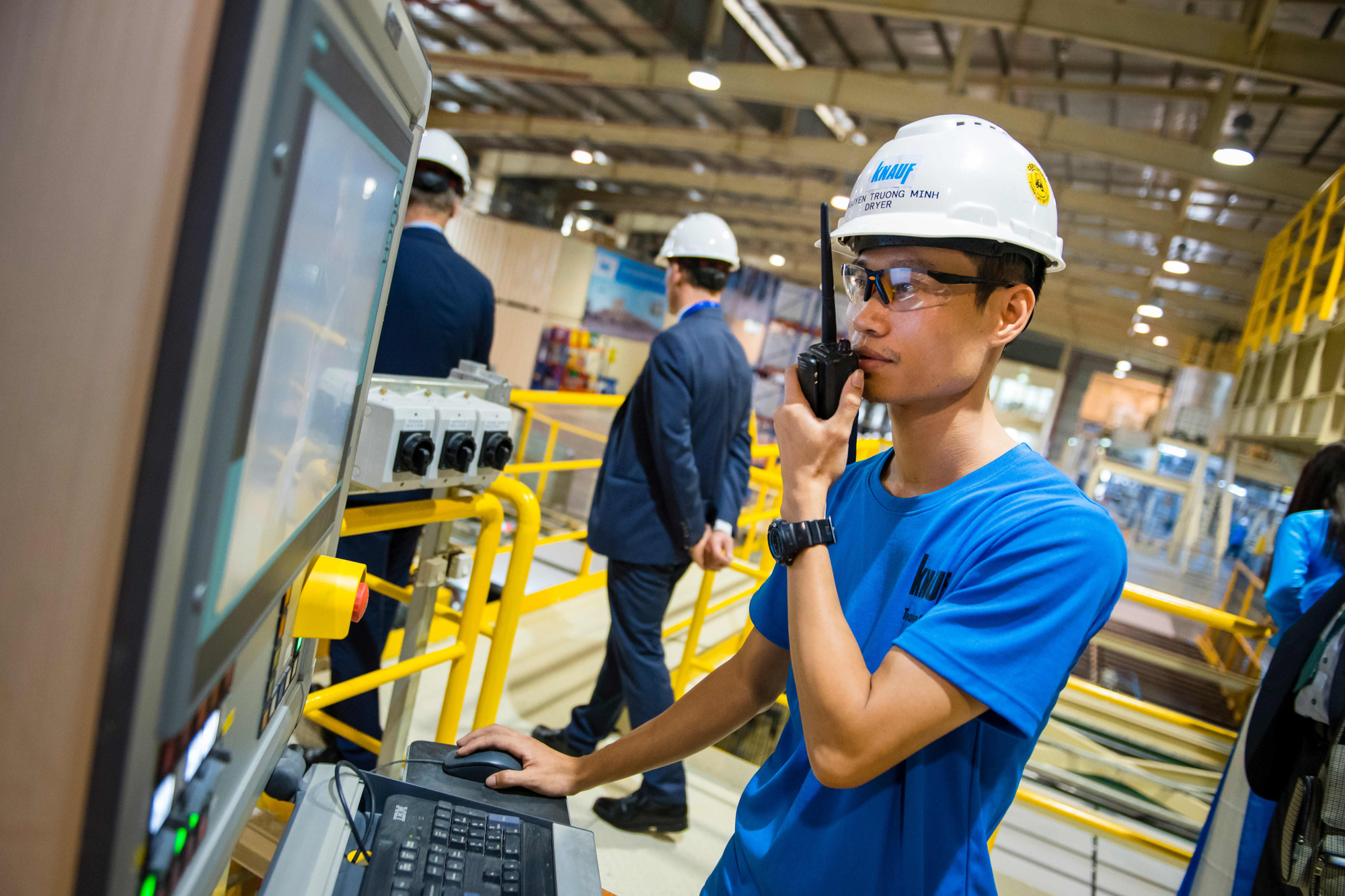 Doanh nghiệp Việt Nam kiểm soát chặt công nhân Trung Quốc trước bối cảnh dịch bệnh lan rộng - Ảnh 1. Doanh nghiệp Việt Nam kiểm soát chặt công nhân Trung Quốc trước bối cảnh dịch bệnh lan rộng - Ảnh 1.