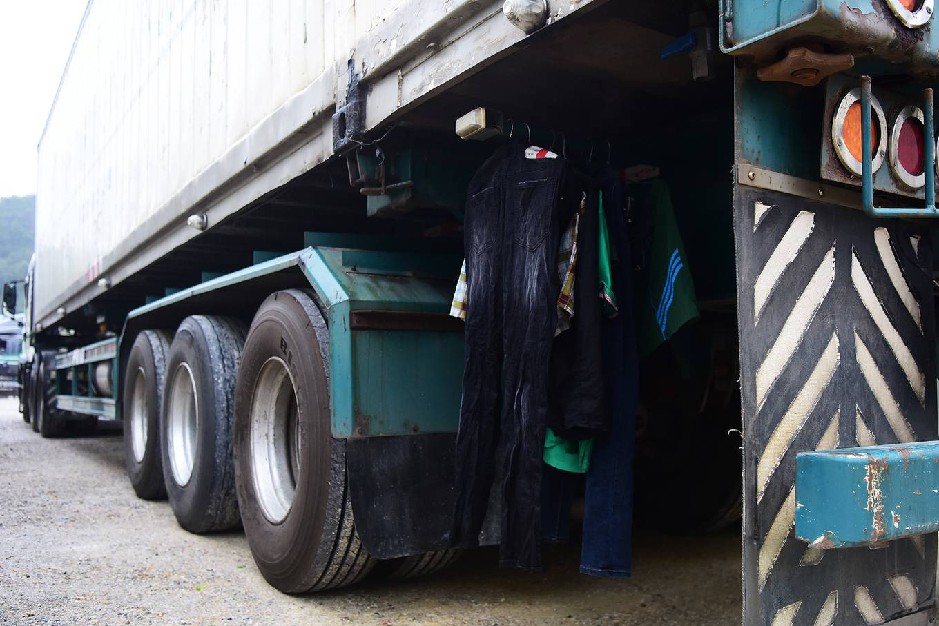 Container chở hoa quả ùn ở cửa khẩu - Ảnh 8. Container chở hoa quả ùn ở cửa khẩu - Ảnh 8.