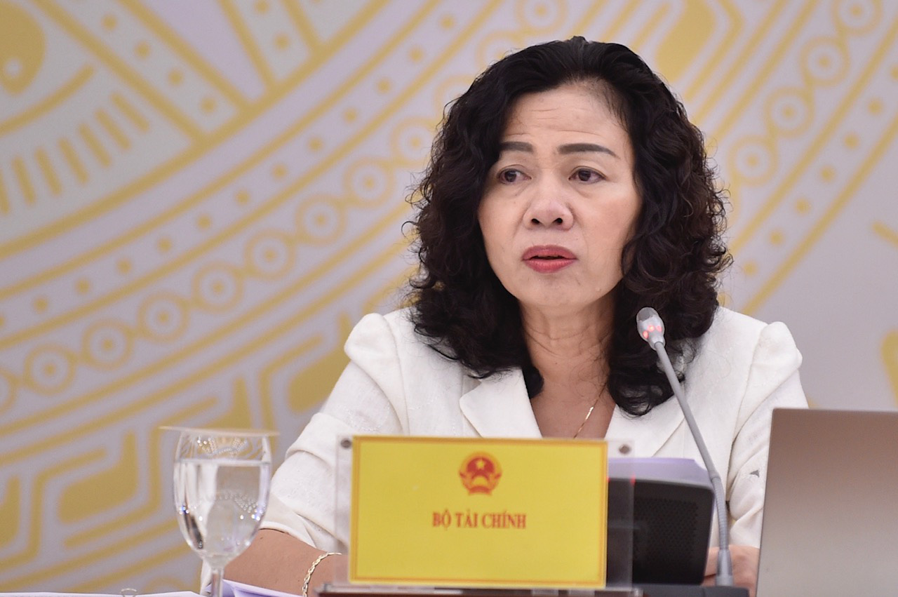 Sẽ miễn thuế nhập khẩu trang, nước sát trùng và nguyên liệu làm khẩu trang để phòng dịch viêm phổi - Ảnh 1. Sẽ miễn thuế nhập khẩu trang, nước sát trùng và nguyên liệu làm khẩu trang để phòng dịch viêm phổi - Ảnh 1.
