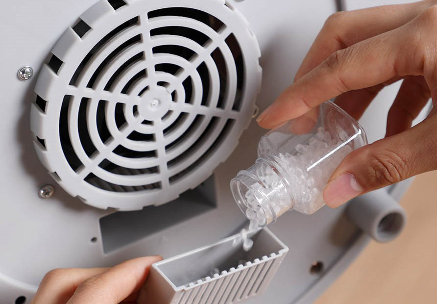 Đa dạng thiết bị công nghệ khử trùng gia đình phòng tránh dịch virus corona - Ảnh 1. Đa dạng thiết bị công nghệ khử trùng gia đình phòng tránh dịch virus corona - Ảnh 1.