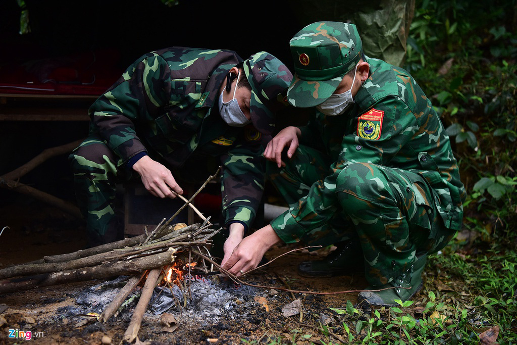 Những người lính ngăn dịch corona giữa đại ngàn - Ảnh 10. Những người lính ngăn dịch corona giữa đại ngàn - Ảnh 10.