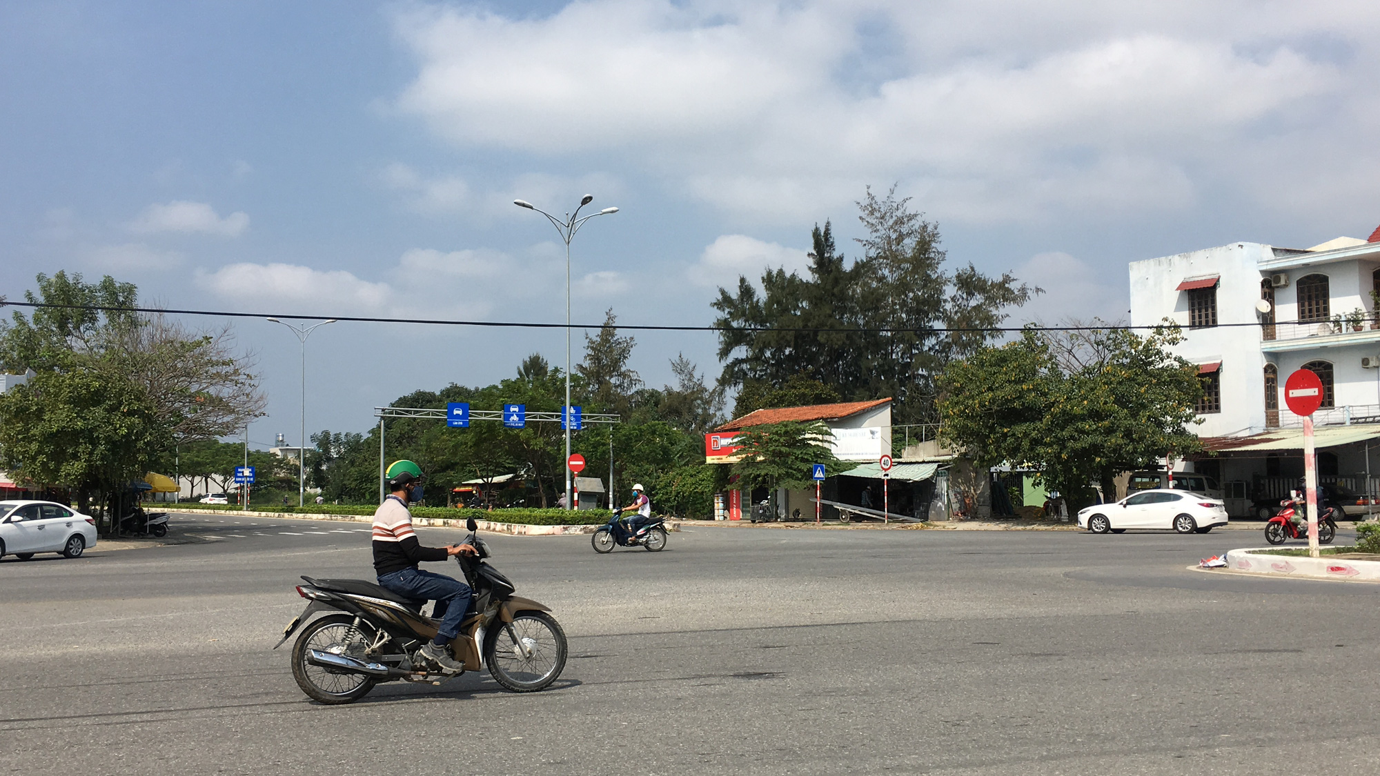 Cận cảnh nơi Đà Nẵng làm cầu, đường qua sông Cổ Cò, đường vành hơn 1.400 tỉ đồng - Ảnh 2.