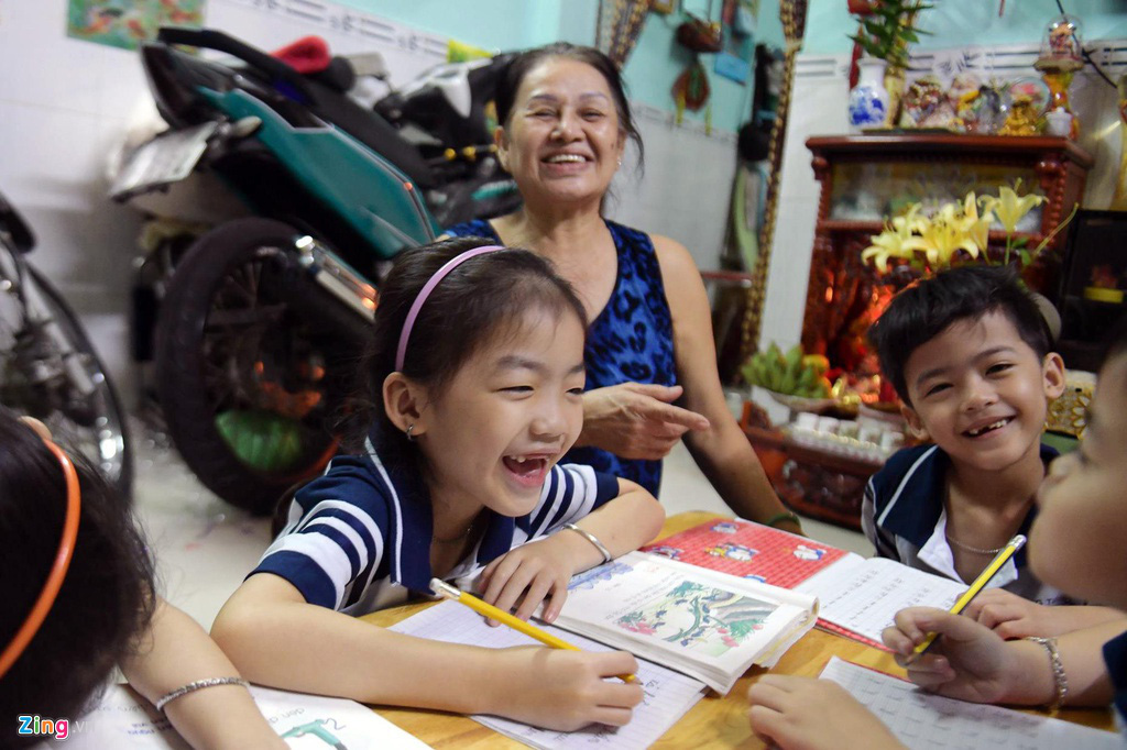 Cha mẹ thành phố nuôi con ra sao với mức giảm trừ 3,6 triệu đồng/tháng - Ảnh 2. Cha mẹ thành phố nuôi con ra sao với mức giảm trừ 3,6 triệu đồng/tháng - Ảnh 2.