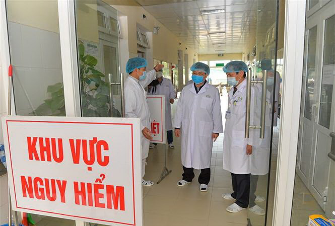 Cập nhật tình hình virus corona hôm nay 11/3: Việt Nam loại trừ 2.542 người nghi ngờ, 3/4 bệnh nhân ở Trung Quốc đã được chữa khỏi - Ảnh 1. Cập nhật tình hình virus corona hôm nay 11/3: Việt Nam loại trừ 2.542 người nghi ngờ, 3/4 bệnh nhân ở Trung Quốc đã được chữa khỏi - Ảnh 1.