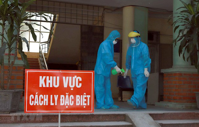 Cập nhật tình hình virus corona hôm nay 12/3: Việt Nam ghi nhận thêm 5 ca dương tính, số ca nhiễm tại Iran vượt mốc 10.000 ca - Ảnh 1. Cập nhật tình hình virus corona hôm nay 12/3: Việt Nam ghi nhận thêm 5 ca dương tính, số ca nhiễm tại Iran vượt mốc 10.000 ca - Ảnh 1.
