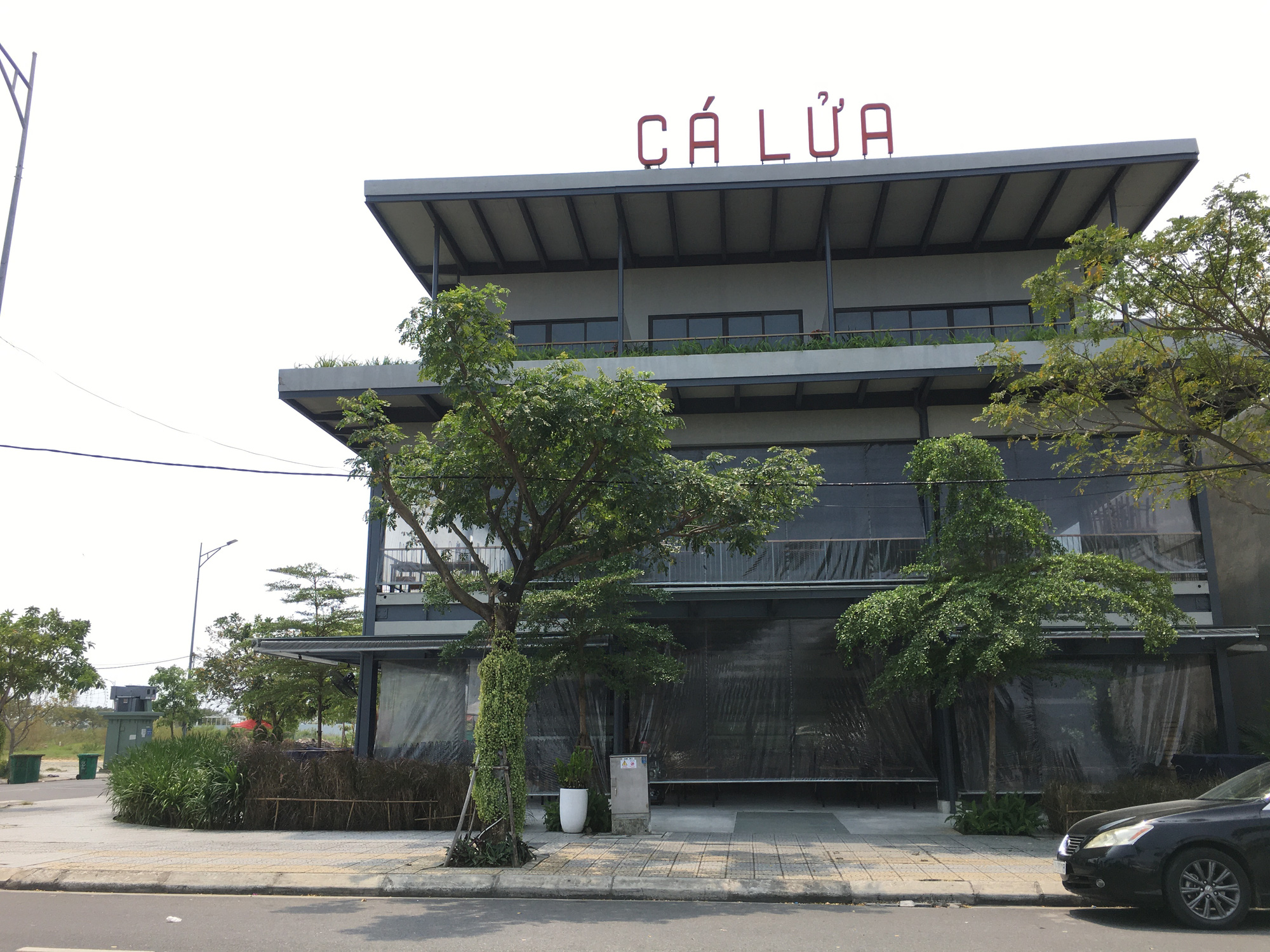 Cận cảnh những nơi 2 người Anh nhiễm Covid-19 đi ở Đà Nẵng - Ảnh 3. Cận cảnh những nơi 2 người Anh nhiễm Covid-19 đi ở Đà Nẵng - Ảnh 3.