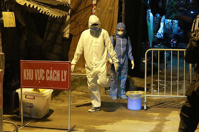 Cập nhật tình hình virus corona hôm nay 13/3: Xác định ca thứ 47 dương tính ở Việt Nam là giúp việc của bệnh nhân 17 - Ảnh 1. Cập nhật tình hình virus corona hôm nay 13/3: Xác định ca thứ 47 dương tính ở Việt Nam là giúp việc của bệnh nhân 17 - Ảnh 1.