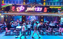 TP HCM đóng cửa toàn bộ rạp chiếu phim, karaoke, quán bar, vũ trường để phòng dịch Covid-19