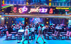 TP HCM đóng cửa toàn bộ rạp chiếu phim, karaoke, quán bar, vũ trường để phòng dịch Covid-19