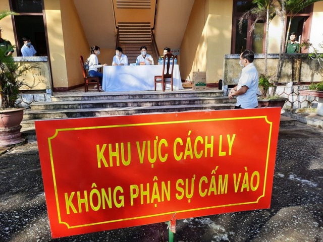 Đà Nẵng thu phí cách li 120.000 đồng/ngày, còn Quảng Nam sẽ trình HĐND quyết định - Ảnh 1. Đà Nẵng thu phí cách li 120.000 đồng/ngày, còn Quảng Nam sẽ trình HĐND quyết định - Ảnh 1.