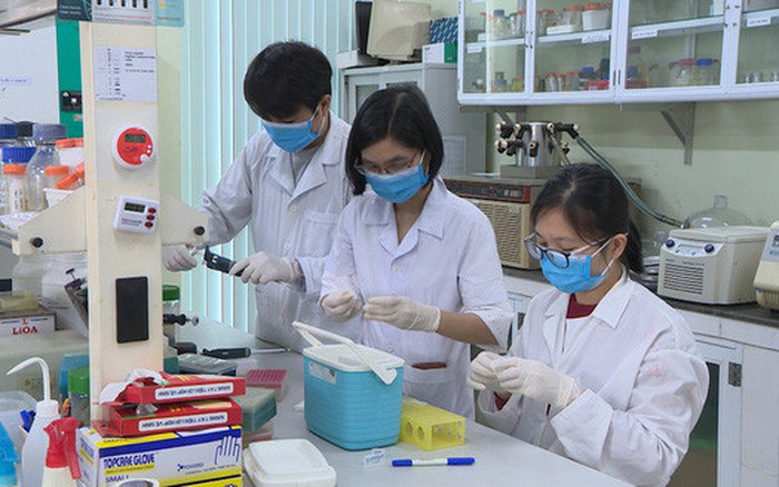 Các kĩ thuật hiện đại trong xét nghiệm Covid-19 - Ảnh 1. Các kĩ thuật hiện đại trong xét nghiệm Covid-19 - Ảnh 1.