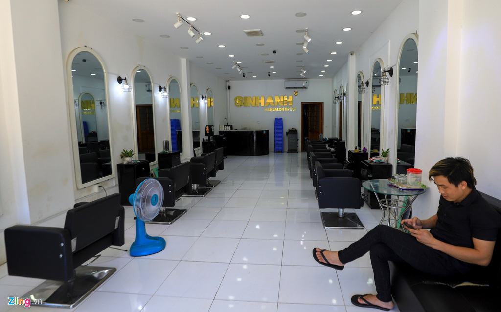 Quán xá ở Phan Thiết tạm nghỉ, khử trùng phòng Covid-19 - Ảnh 11. Quán xá ở Phan Thiết tạm nghỉ, khử trùng phòng Covid-19 - Ảnh 11.