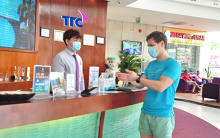 Kiểm tra khai báo y tế của du khách quốc tế tại các khách sạn, nhà nghỉ trên toàn quốc