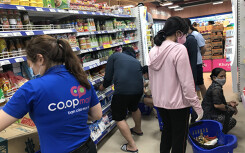 Dịch Covid-19 diễn biến phức tạp, TP HCM kiến nghị giảm thuế thu nhập cá nhân, giảm giá điện, hoãn nộp tiền thuê đất