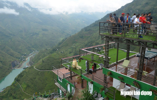 Hà Giang không phá dỡ toàn bộ Panorama, cải tạo thành điểm dừng chân ngắm cảnh - Ảnh 2. Hà Giang không phá dỡ toàn bộ Panorama, cải tạo thành điểm dừng chân ngắm cảnh - Ảnh 2.