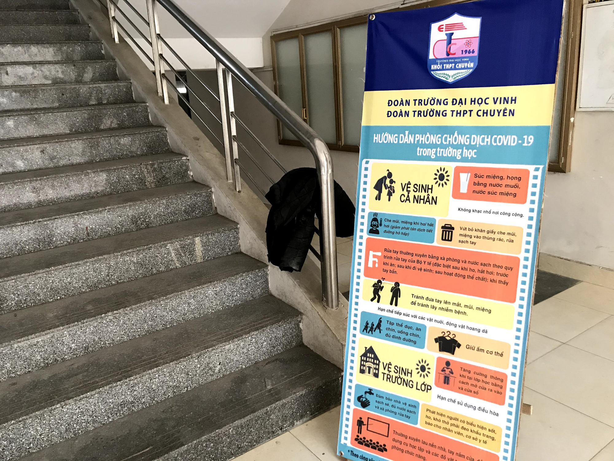 Nghệ An: Hôm nay 16/3, học sinh THPT quay trở lại trường - Ảnh 2.