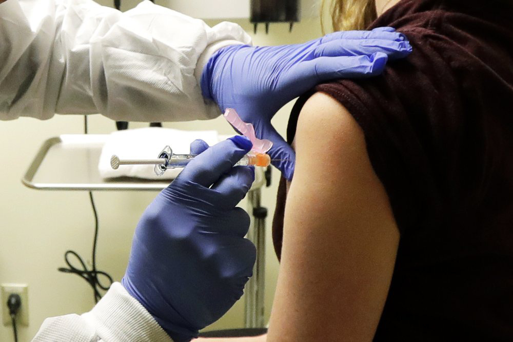 Những người đầu tiên thử nghiệm vaccine ngừa virus corona mới ở Mỹ - Ảnh 6. Những người đầu tiên thử nghiệm vaccine ngừa virus corona mới ở Mỹ - Ảnh 6.