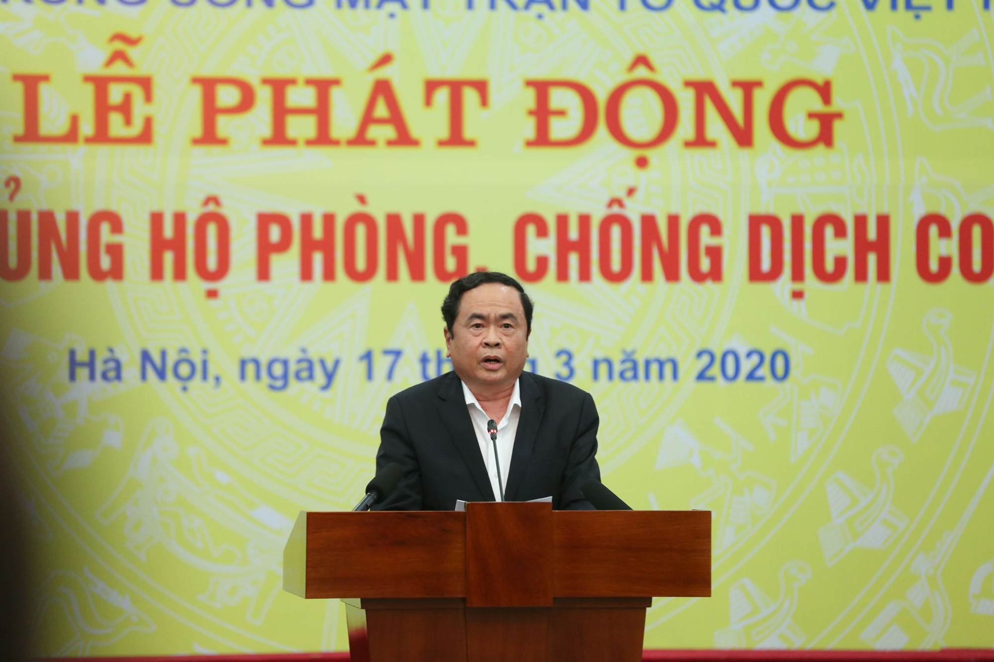 Thủ tướng: 'Tôi tin tưởng Việt Nam sẽ đẩy lùi được đại dịch Covid-19' - Ảnh 1. Thủ tướng: 'Tôi tin tưởng Việt Nam sẽ đẩy lùi được đại dịch Covid-19' - Ảnh 1.