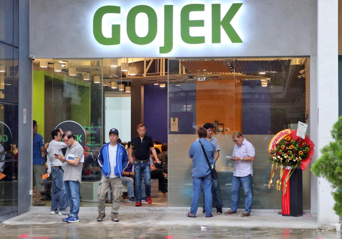 Công ty mẹ của GoViet, Gojek huy động 1,2 tỉ USD vốn, tiếp tục cuộc chiến với Grab - Ảnh 2. Công ty mẹ của GoViet, Gojek huy động 1,2 tỉ USD vốn, tiếp tục cuộc chiến với Grab - Ảnh 2.