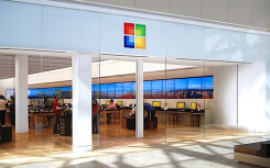 Microsoft đóng cửa toàn bộ hệ thống bán lẻ trên toàn cầu