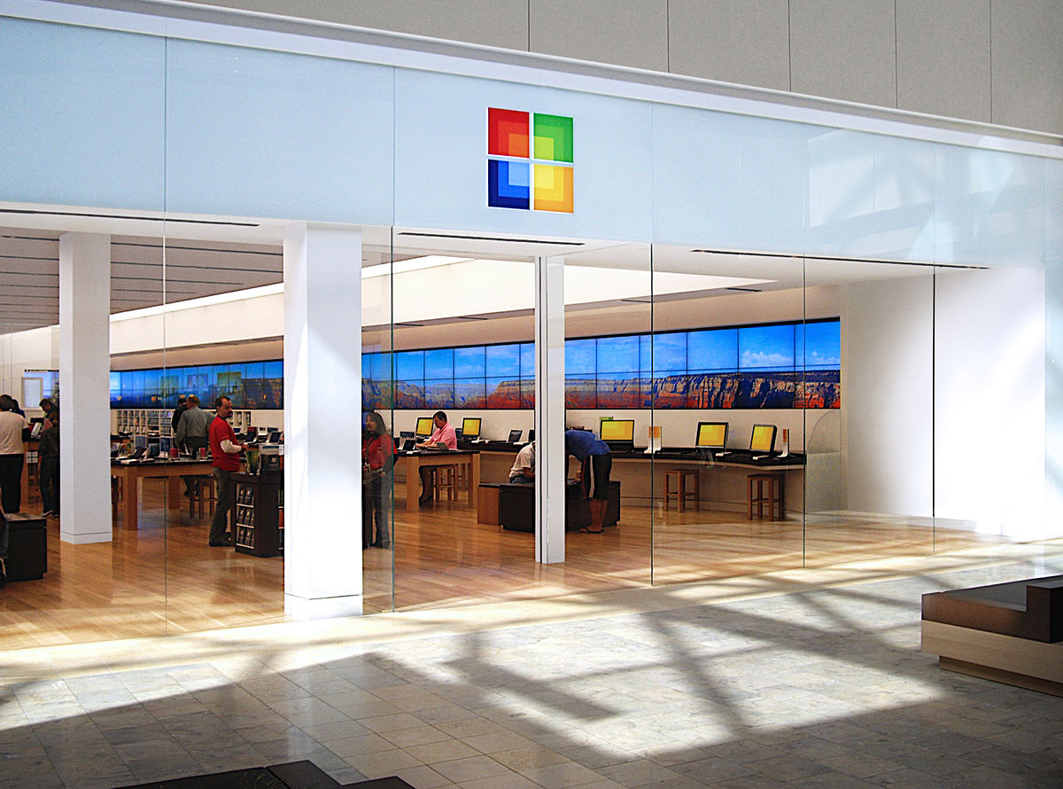 E ngại trước đại dịch Covid-19, Microsoft đóng cửa toàn bộ hệ thống bán lẻ - Ảnh 1. E ngại trước đại dịch Covid-19, Microsoft đóng cửa toàn bộ hệ thống bán lẻ - Ảnh 1.