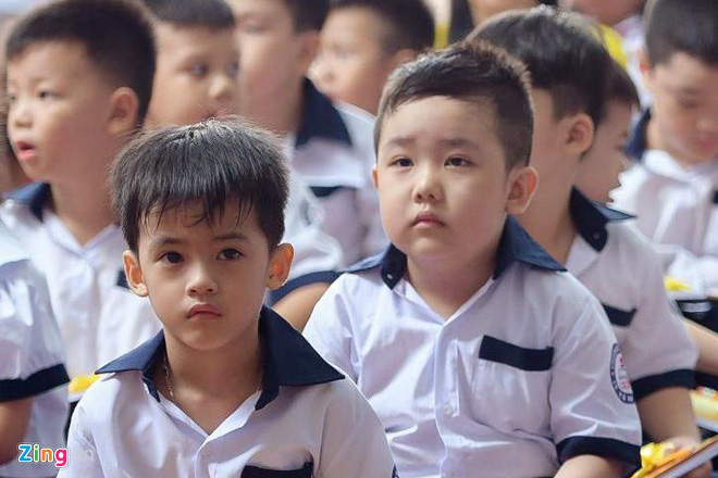 Hà Nội cho học sinh nghỉ học đến hết 5/4 - Ảnh 1. Hà Nội cho học sinh nghỉ học đến hết 5/4 - Ảnh 1.