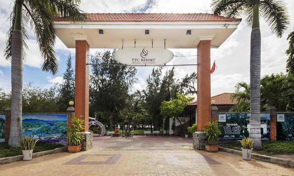 Ninh Thuận: 3 khách sạn, resort thành nơi cách li có thu phí - Ảnh 1. Ninh Thuận: 3 khách sạn, resort thành nơi cách li có thu phí - Ảnh 1.