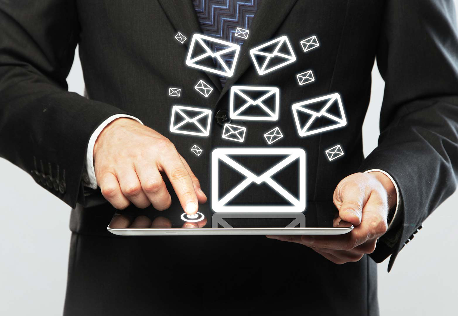 Sử dụng thư điện tử (e-mail) một cách hiệu quả - Ảnh 2. Sử dụng thư điện tử (e-mail) một cách hiệu quả - Ảnh 2.