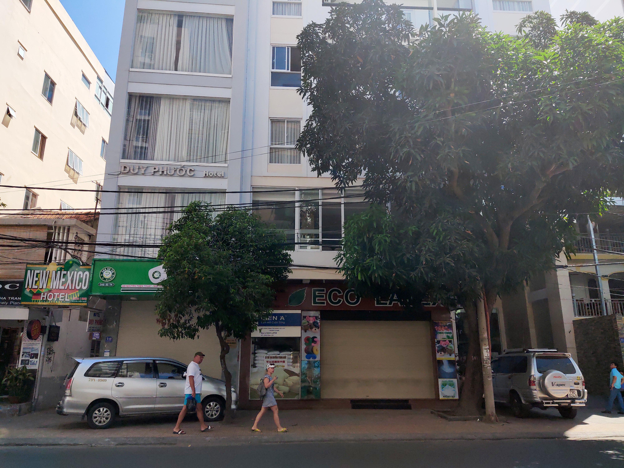 Nha Trang: Hàng loạt khách sạn rao bán, tạm ngừng hoạt động vì Covid-19 - Ảnh 7. Nha Trang: Hàng loạt khách sạn rao bán, tạm ngừng hoạt động vì Covid-19 - Ảnh 7.