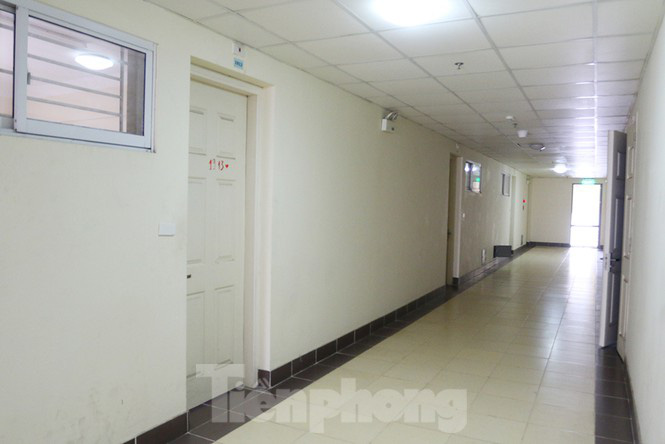Cận cảnh khu nhà sinh viên 19 tầng thành khu cách li tập trung - Ảnh 10.