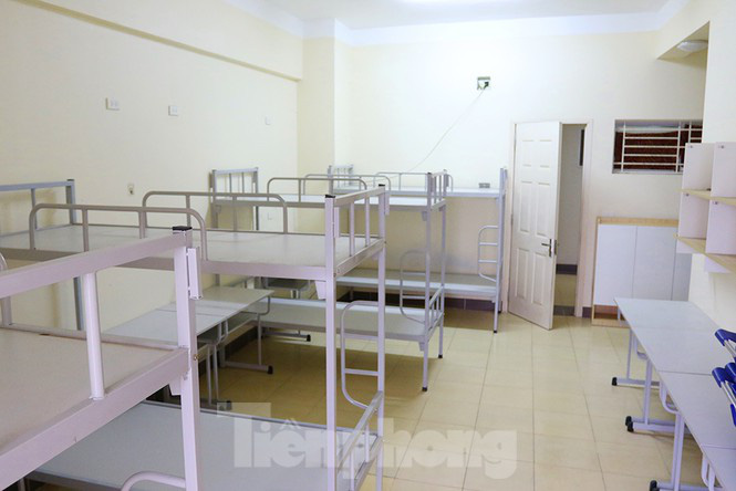 Cận cảnh khu nhà sinh viên 19 tầng thành khu cách li tập trung - Ảnh 12.