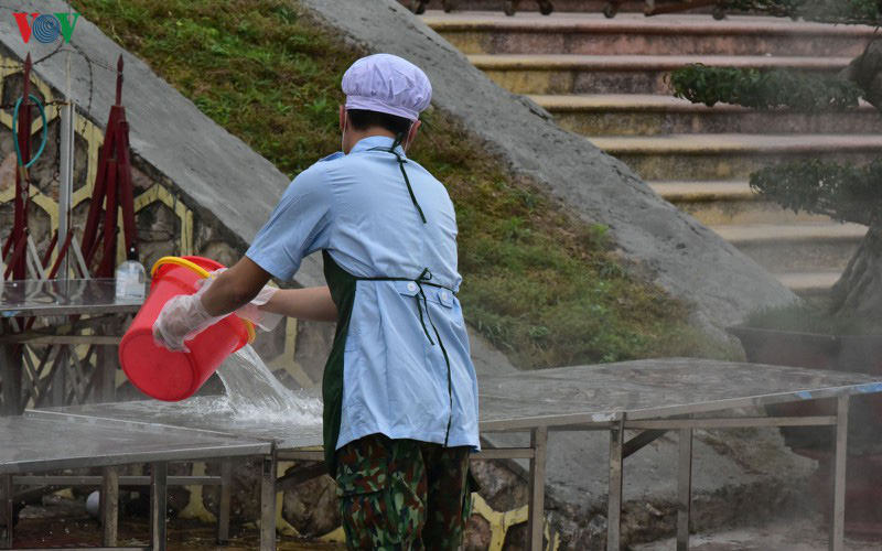 Cận cảnh khu vực cách li Covid-19 tại Trường Quân sự Sơn Tây - Ảnh 7. Cận cảnh khu vực cách li Covid-19 tại Trường Quân sự Sơn Tây - Ảnh 7.