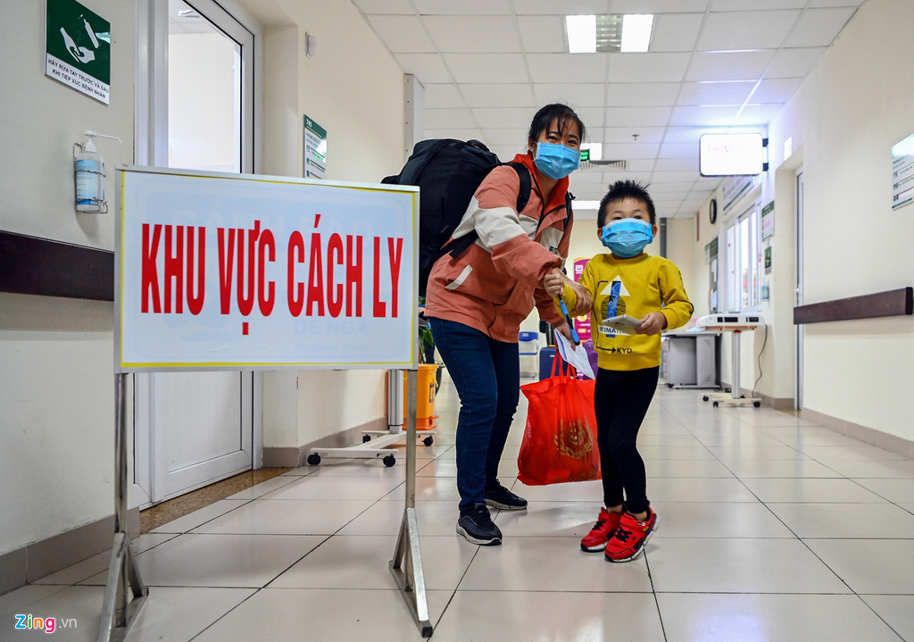 30 công dân Việt Nam trở về từ Vũ Hán được xuất viện - Ảnh 2. 30 công dân Việt Nam trở về từ Vũ Hán được xuất viện - Ảnh 2.