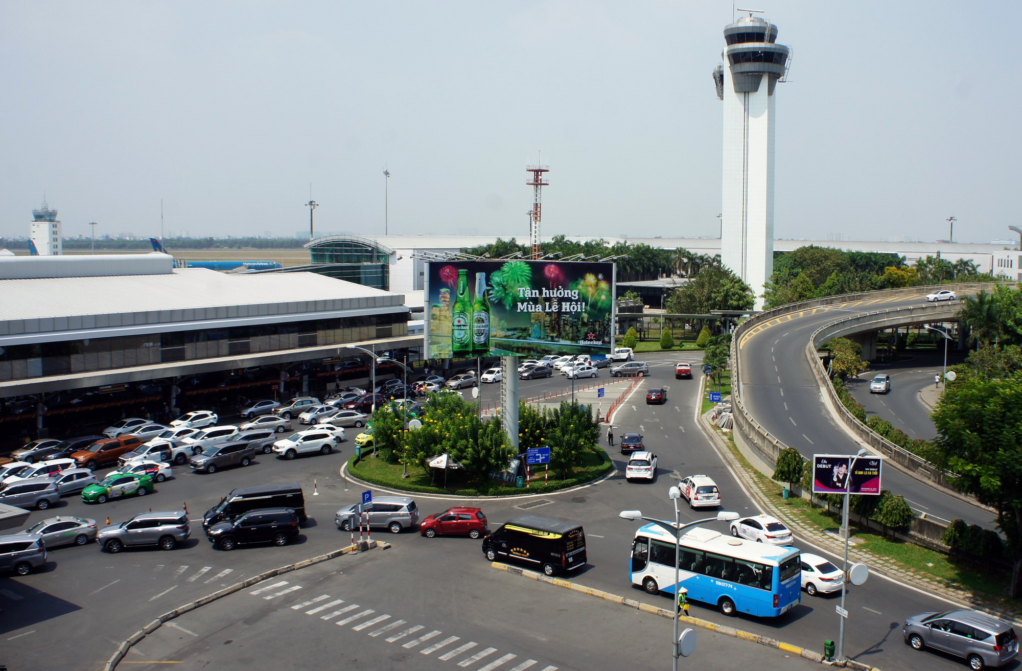 Sân bay Tân Sơn Nhất - Ảnh 1. Sân bay Tân Sơn Nhất - Ảnh 1.