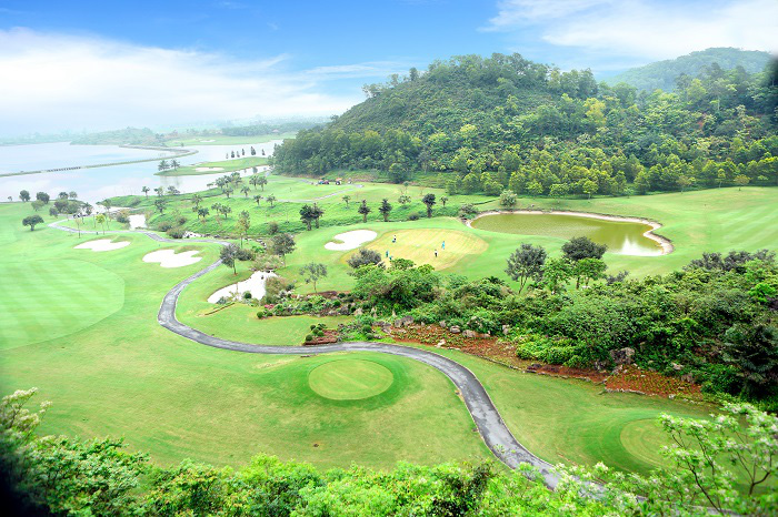 Bà Rịa - Vũng Tàu: Tái khởi động dự án sân golf Hương Sen 1.050 tỉ đồng sau 12 năm - Ảnh 1. Bà Rịa - Vũng Tàu: Tái khởi động dự án sân golf Hương Sen 1.050 tỉ đồng sau 12 năm - Ảnh 1.