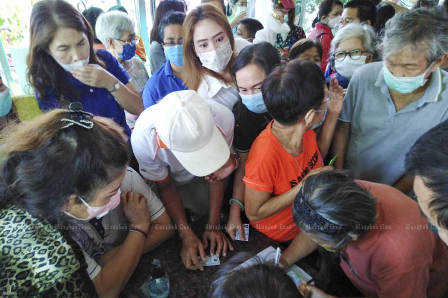 Cập nhật tình hình dịch virus corona ở ASEAN và châu Á ngày 19/3: Số ca nhiễm ở nhiều nước tăng, Nhật Bản đón nhận ngọn lửa Olympic để tổ chức Thế vận hội - Ảnh 1. Cập nhật tình hình dịch virus corona ở ASEAN và châu Á ngày 19/3: Số ca nhiễm ở nhiều nước tăng, Nhật Bản đón nhận ngọn lửa Olympic để tổ chức Thế vận hội - Ảnh 1.