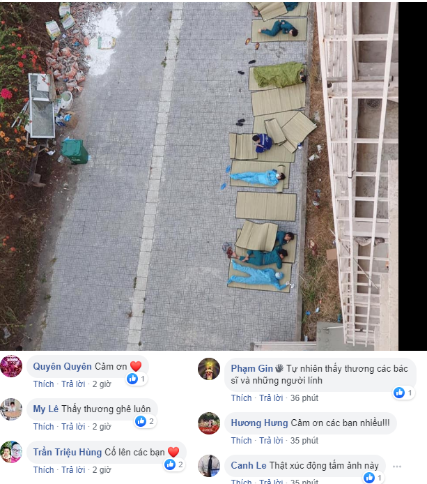 Bức ảnh khiến triệu người Việt rưng rưng: Giấc ngủ ngoài trời những người chống dịch Covid-19 - Ảnh 3.