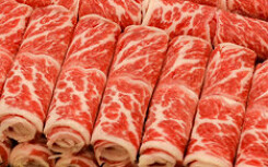 Giá cả thị trường hôm nay 22/3: Cuối tuần, siêu thị đồng loạt khuyến mãi mì tôm, thịt bò, thịt heo nhập khẩu
