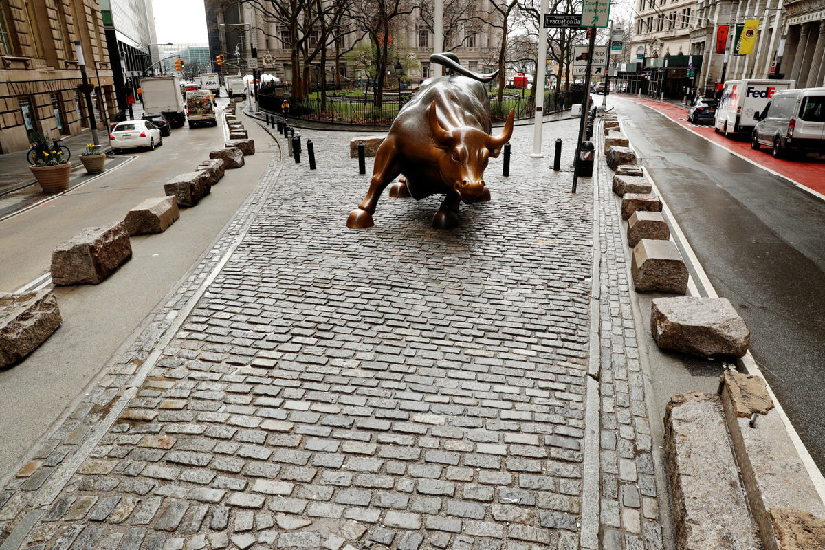 ‘Thành phố không ngủ’ New York đang ngủ yên và ảm đạm vì Covid-19 - Ảnh 5.