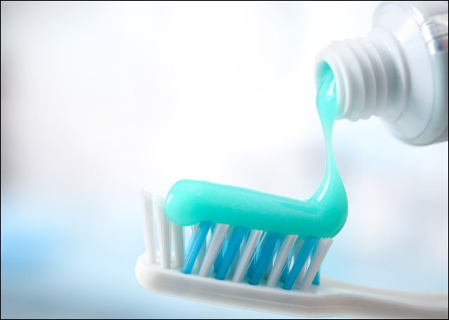 Làm gì khi màn hình điện thoại, máy tính bảng hay đồng hồ thông minh bị trầy xước? - Ảnh 5. Lam-gi-khi-man-hinh-dien-thoai-may-tinh-bang-hay-dong-ho-thong-minh-bi-tray-xuoc-5
