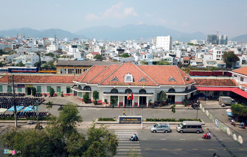 Dời ga Nha Trang để phục vụ dự án thương mại là sai lầm - Ảnh 1. Dời ga Nha Trang để phục vụ dự án thương mại là sai lầm - Ảnh 1.