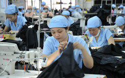 Bác thông tin Mỹ tạm ngừng nhập khẩu hàng dệt may của Việt Nam
