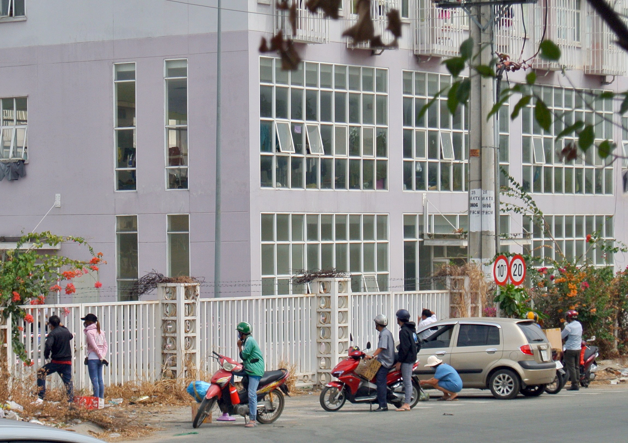 kí túc xá - Ảnh 14. kí túc xá - Ảnh 14.