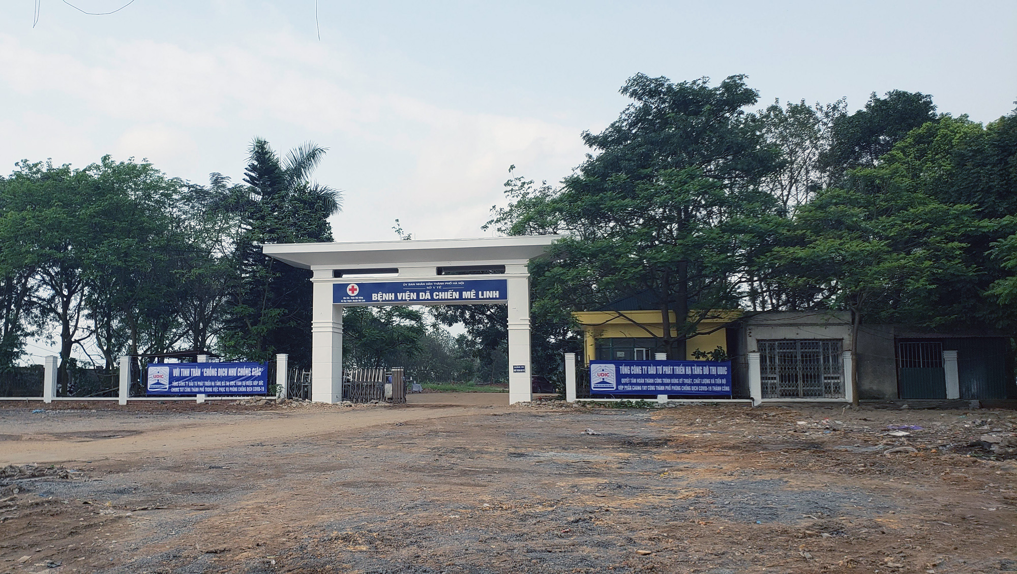 Hà Nội sửa xong bệnh viện bỏ hoang ở Mê Linh làm khu cách li chống dịch Covid-19 - Ảnh 7. Hà Nội sửa xong bệnh viện bỏ hoang ở Mê Linh làm khu cách li chống dịch Covid-19 - Ảnh 7.
