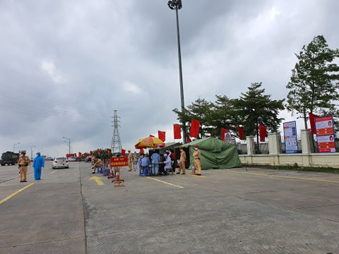 Hải Phòng tạm đóng cửa hàng quán phục vụ trên 30 người - Ảnh 3. Hải Phòng tạm đóng cửa hàng quán phục vụ trên 30 người - Ảnh 3.